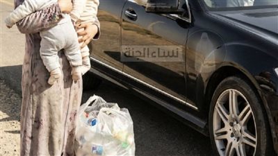 رجل اعمال مطلق بيوصل خطيبته