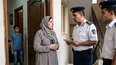 ابني باع العابه عشان يشتري كرسي
